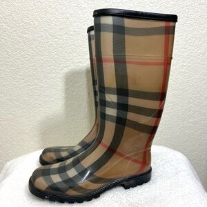 Burberry Nova Check Pattern Tall Rubber Rain Boots Size 8